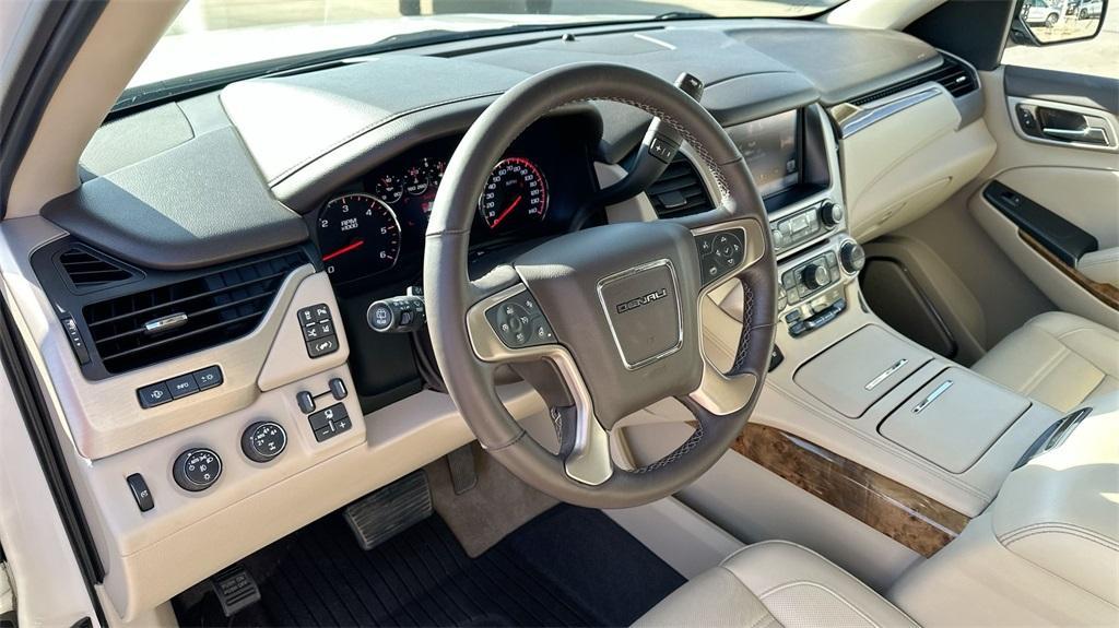 used 2015 GMC Yukon car, priced at $24,727