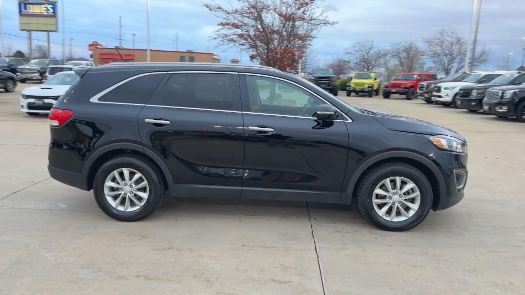 used 2016 Kia Sorento car, priced at $12,711