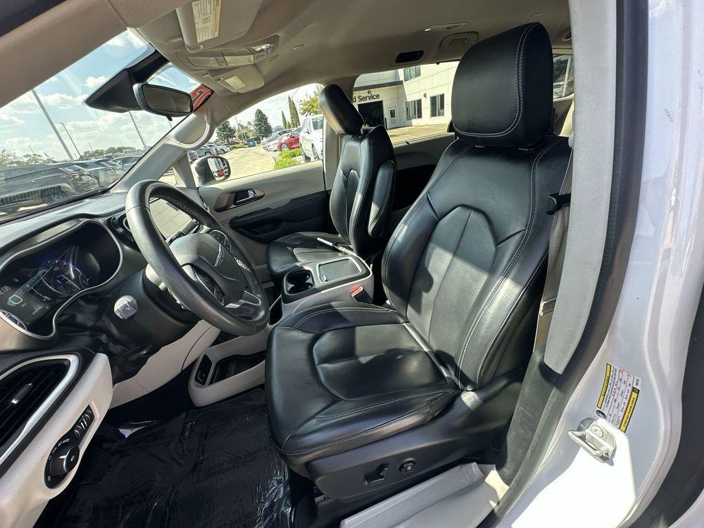 used 2023 Chrysler Pacifica car, priced at $26,761