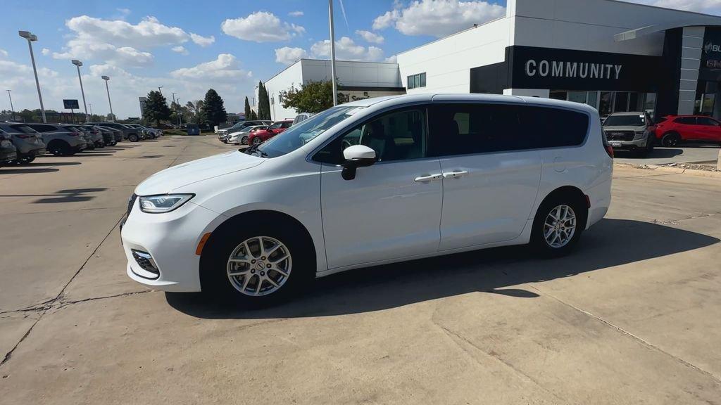 used 2023 Chrysler Pacifica car, priced at $26,761