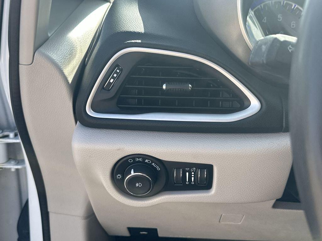 used 2023 Chrysler Pacifica car, priced at $26,761