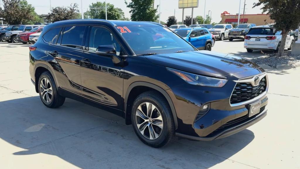 used 2021 Toyota Highlander car, priced at $34,853