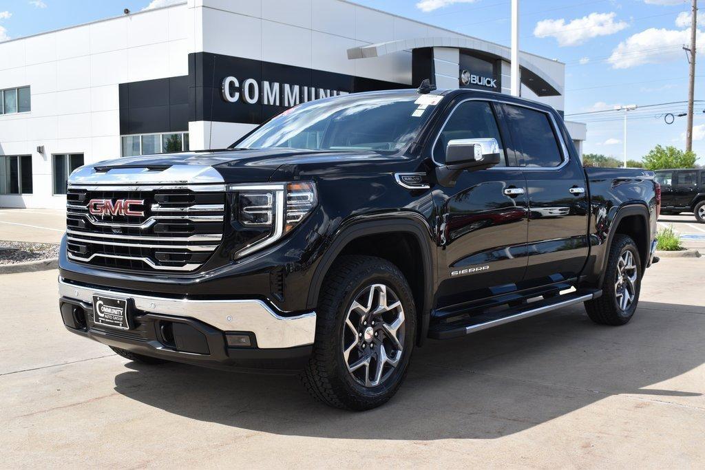 new 2024 GMC Sierra 1500 car, priced at $64,090