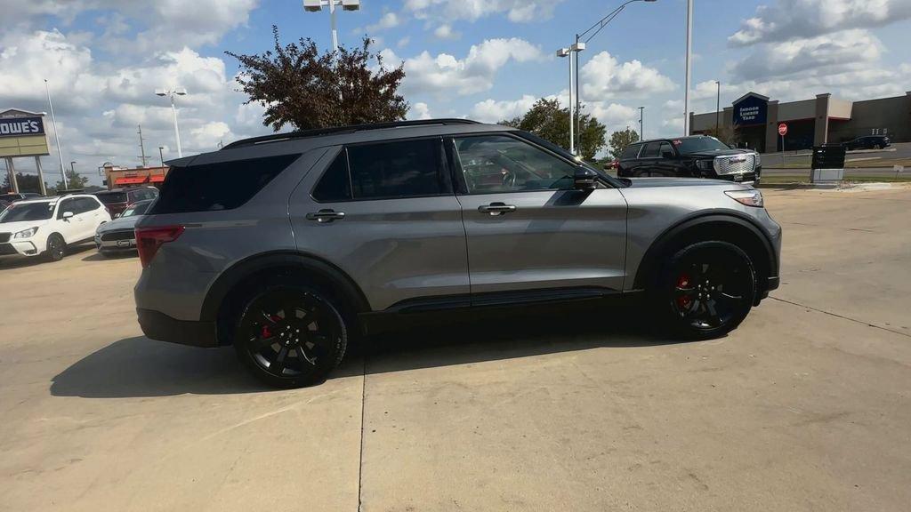 used 2022 Ford Explorer car, priced at $33,827