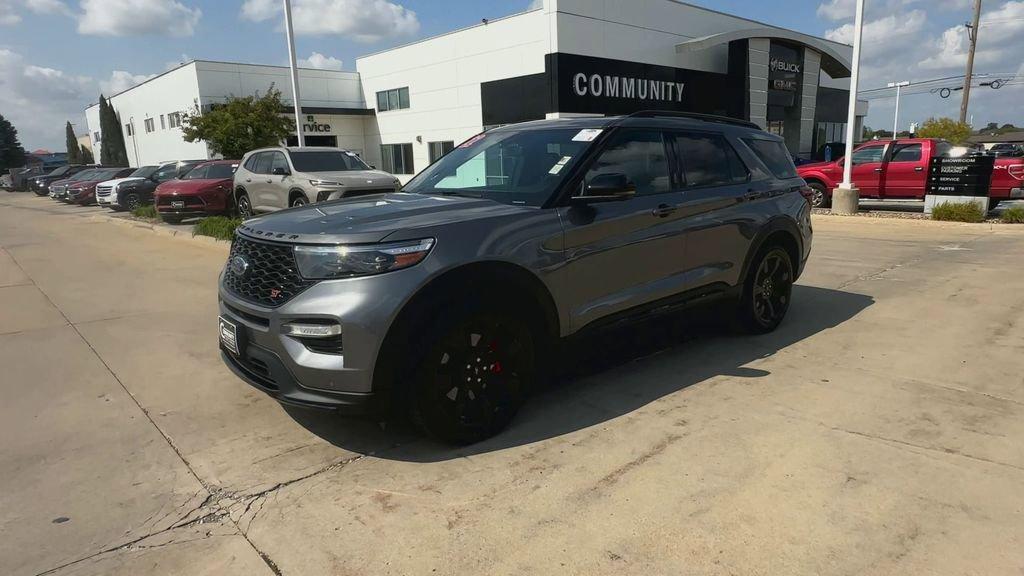 used 2022 Ford Explorer car, priced at $33,827