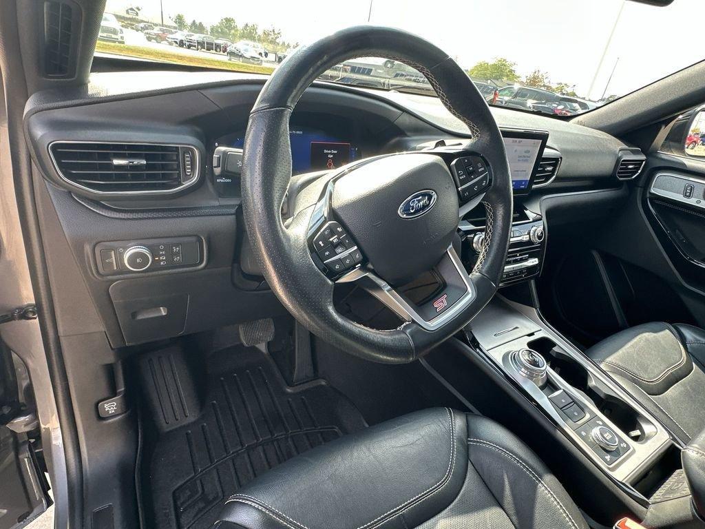 used 2022 Ford Explorer car, priced at $33,827