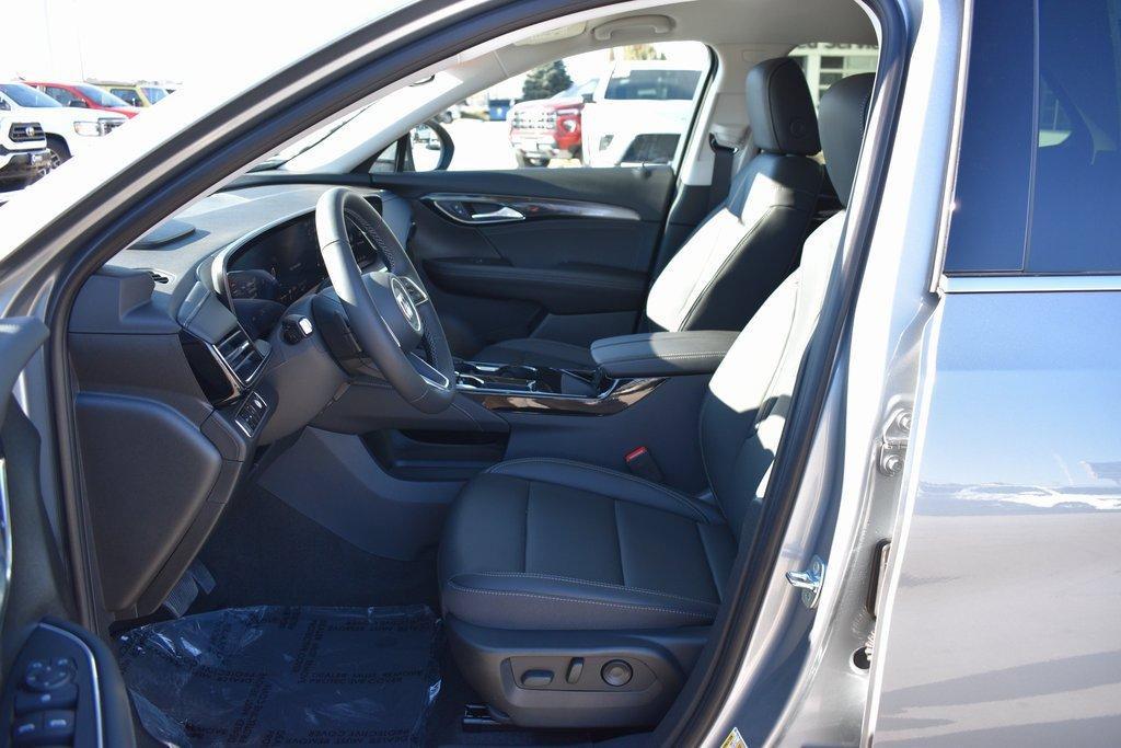 new 2025 Buick Envision car, priced at $38,215