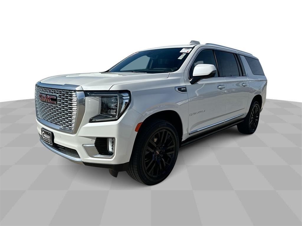 used 2021 GMC Yukon XL car, priced at $53,896