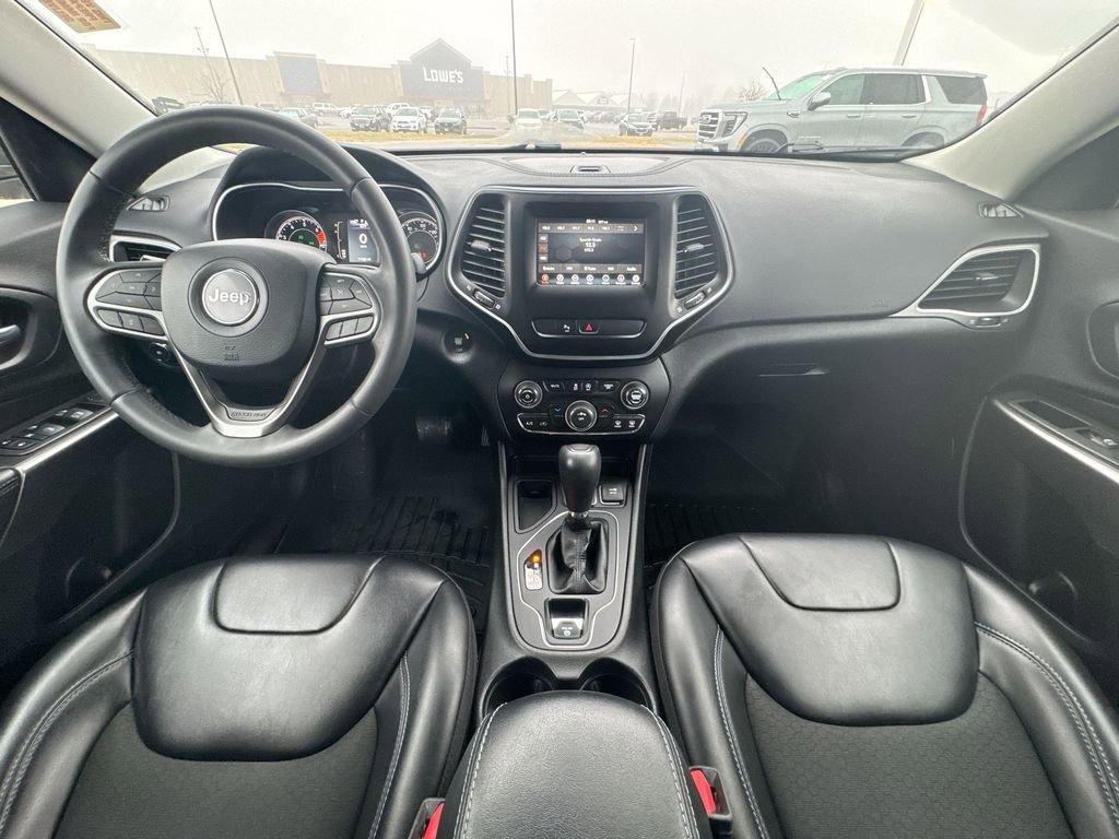 used 2020 Jeep Cherokee car, priced at $15,775