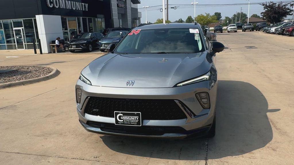 used 2024 Buick Envision car, priced at $31,750