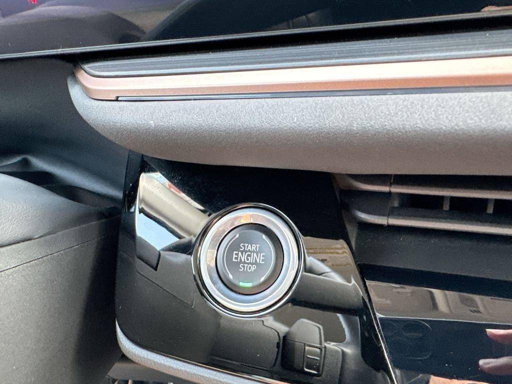 used 2024 Buick Envision car, priced at $31,750