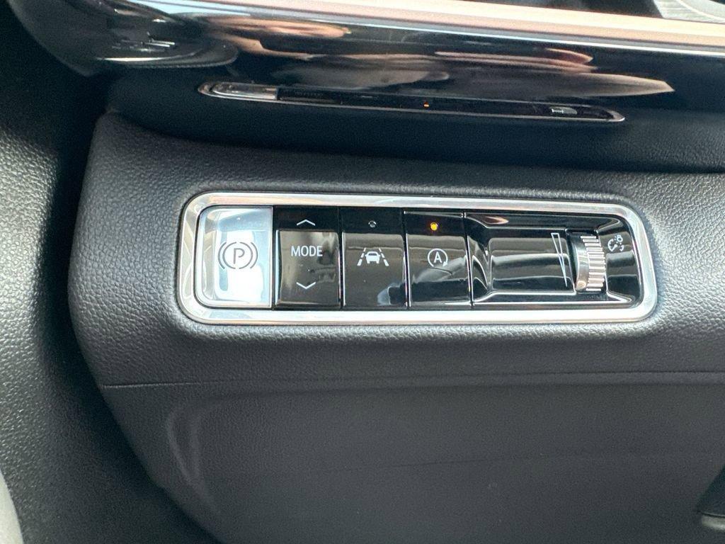 used 2024 Buick Envision car, priced at $31,750