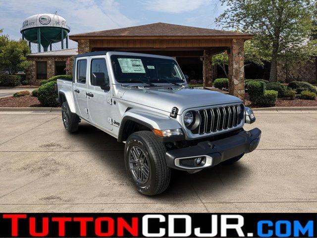 new 2024 Jeep Gladiator car, priced at $45,425