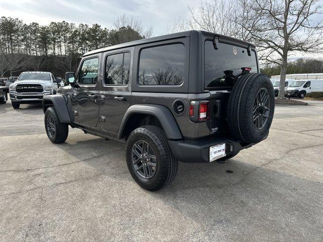 new 2025 Jeep Wrangler car, priced at $46,250