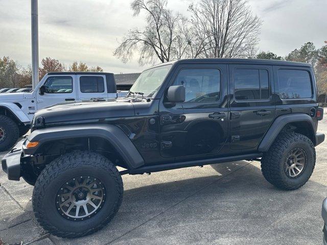 new 2025 Jeep Wrangler car, priced at $47,945