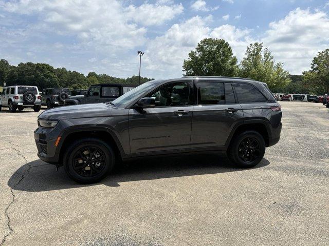 new 2024 Jeep Grand Cherokee car, priced at $42,780