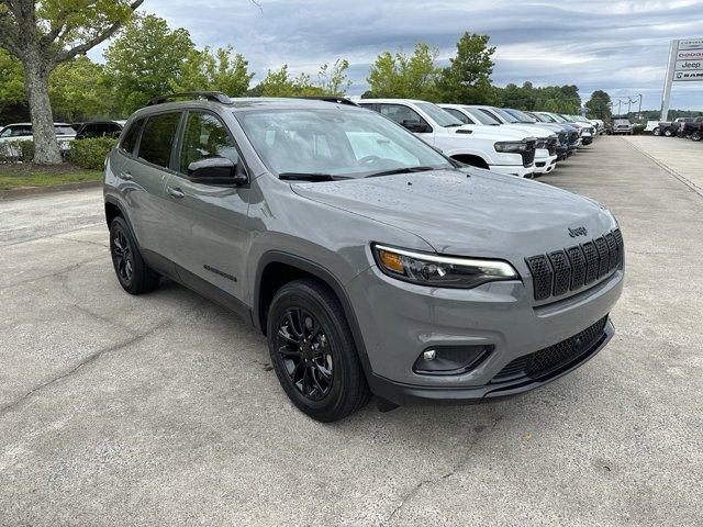 used 2023 Jeep Cherokee car, priced at $26,991