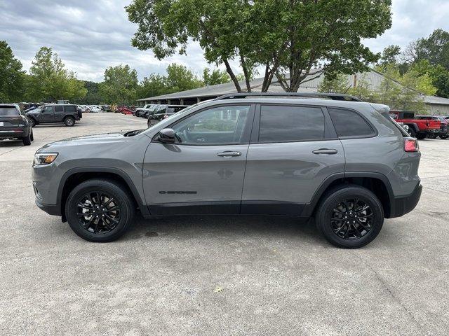 used 2023 Jeep Cherokee car, priced at $26,991