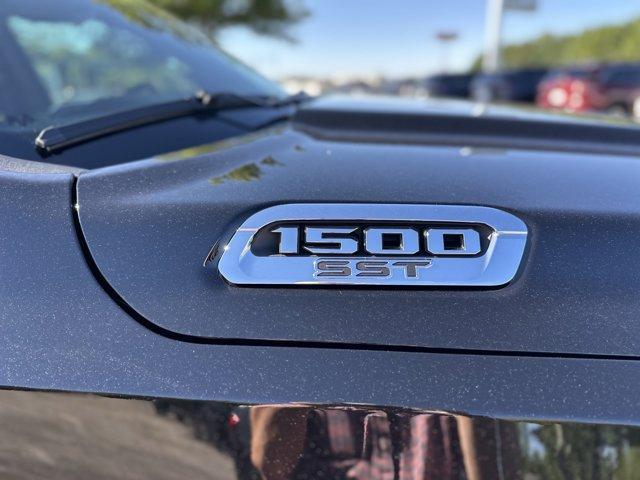 new 2025 Ram 1500 car, priced at $58,815