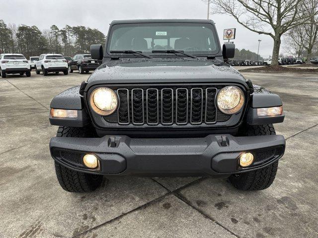 new 2025 Jeep Gladiator car, priced at $43,680