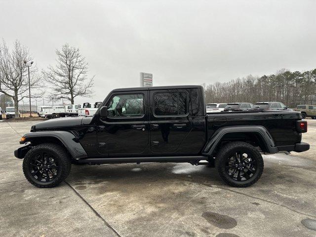 new 2025 Jeep Gladiator car, priced at $43,680