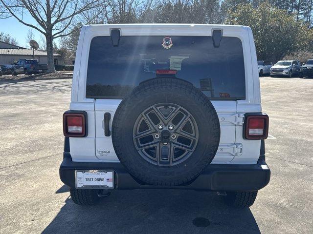 new 2025 Jeep Wrangler car, priced at $46,355