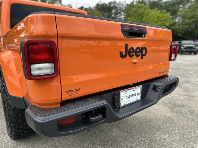 new 2025 Jeep Gladiator car, priced at $47,485