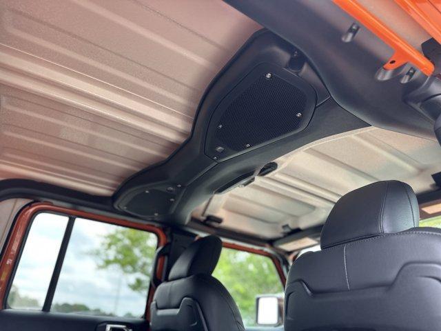 new 2025 Jeep Gladiator car, priced at $47,485