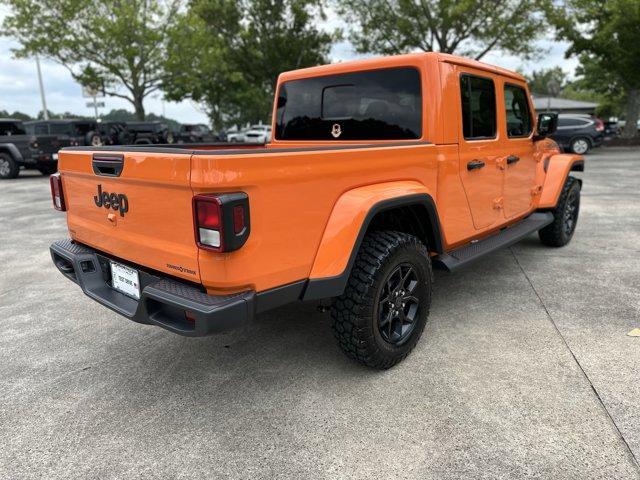 new 2025 Jeep Gladiator car, priced at $47,485