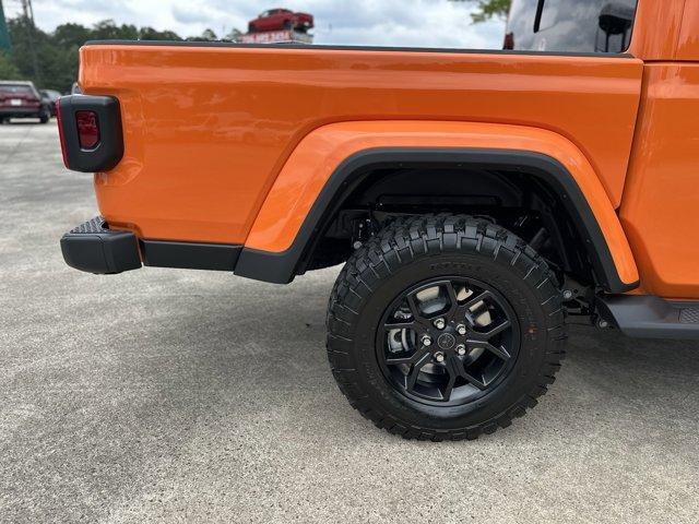 new 2025 Jeep Gladiator car, priced at $47,485