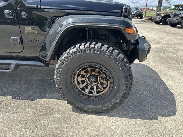 new 2025 Jeep Gladiator car, priced at $37,680