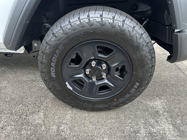 new 2025 Jeep Wrangler car