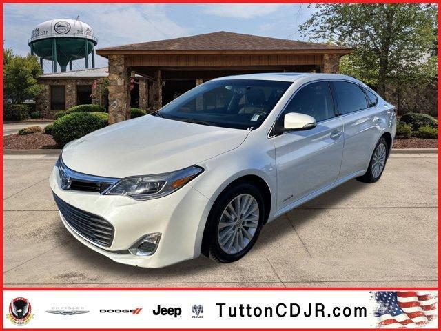 used 2013 Toyota Avalon Hybrid car, priced at $12,497