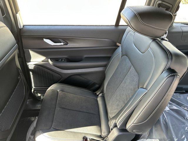 new 2025 Jeep Grand Cherokee L car, priced at $44,685