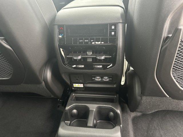 new 2025 Jeep Grand Cherokee L car, priced at $44,027