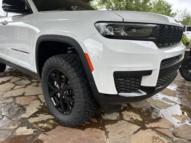 new 2025 Jeep Grand Cherokee L car, priced at $44,027