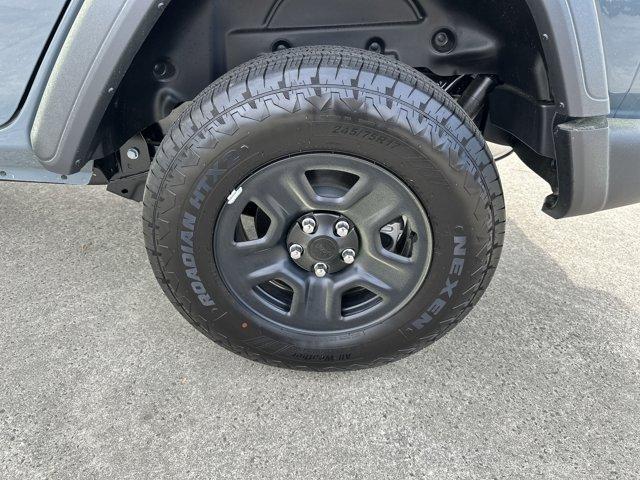 new 2025 Jeep Wrangler car