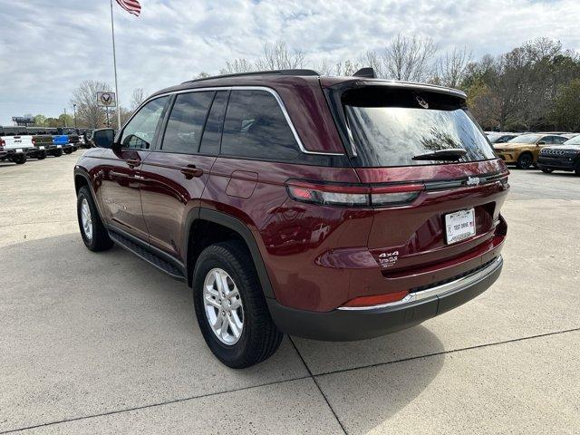 new 2024 Jeep Grand Cherokee car, priced at $39,300