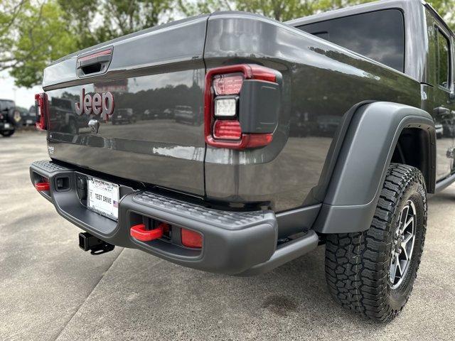 new 2025 Jeep Gladiator car, priced at $53,355