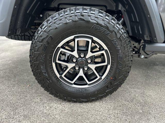 new 2025 Jeep Gladiator car, priced at $53,355