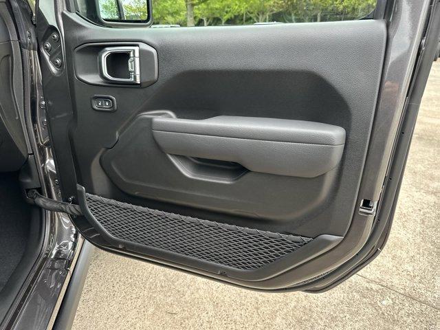 new 2025 Jeep Gladiator car, priced at $53,355
