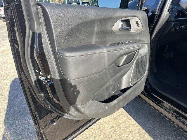 new 2025 Chrysler Pacifica car