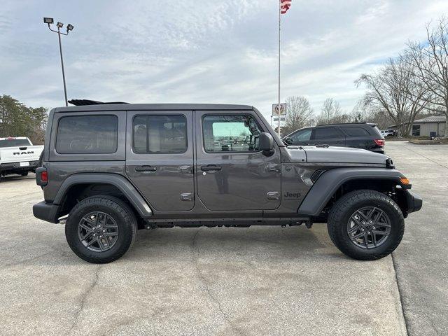 new 2025 Jeep Wrangler car, priced at $47,250