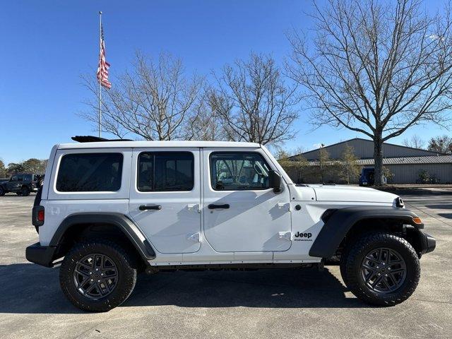 new 2025 Jeep Wrangler car