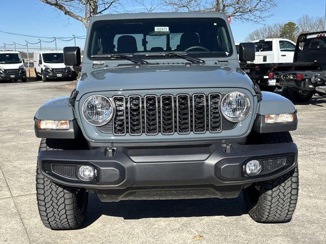 new 2025 Jeep Gladiator car, priced at $40,185