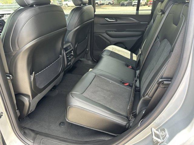 new 2025 Jeep Grand Cherokee car, priced at $43,480