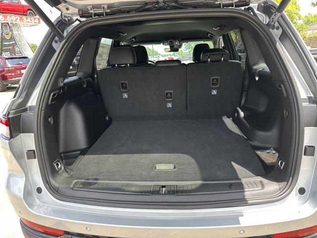 new 2025 Jeep Grand Cherokee car, priced at $43,480