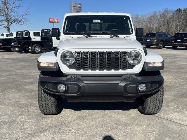 new 2025 Jeep Gladiator car, priced at $42,585