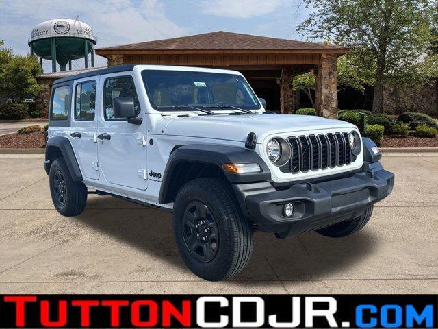 new 2025 Jeep Wrangler car, priced at $40,555