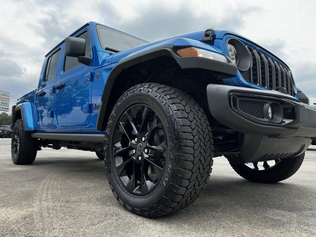 new 2025 Jeep Gladiator car